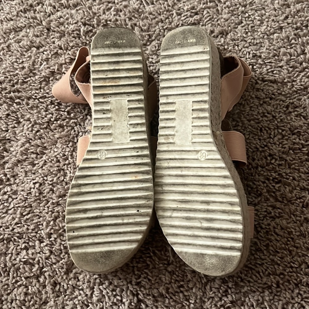 Platform shoes - Picture 4 of 4